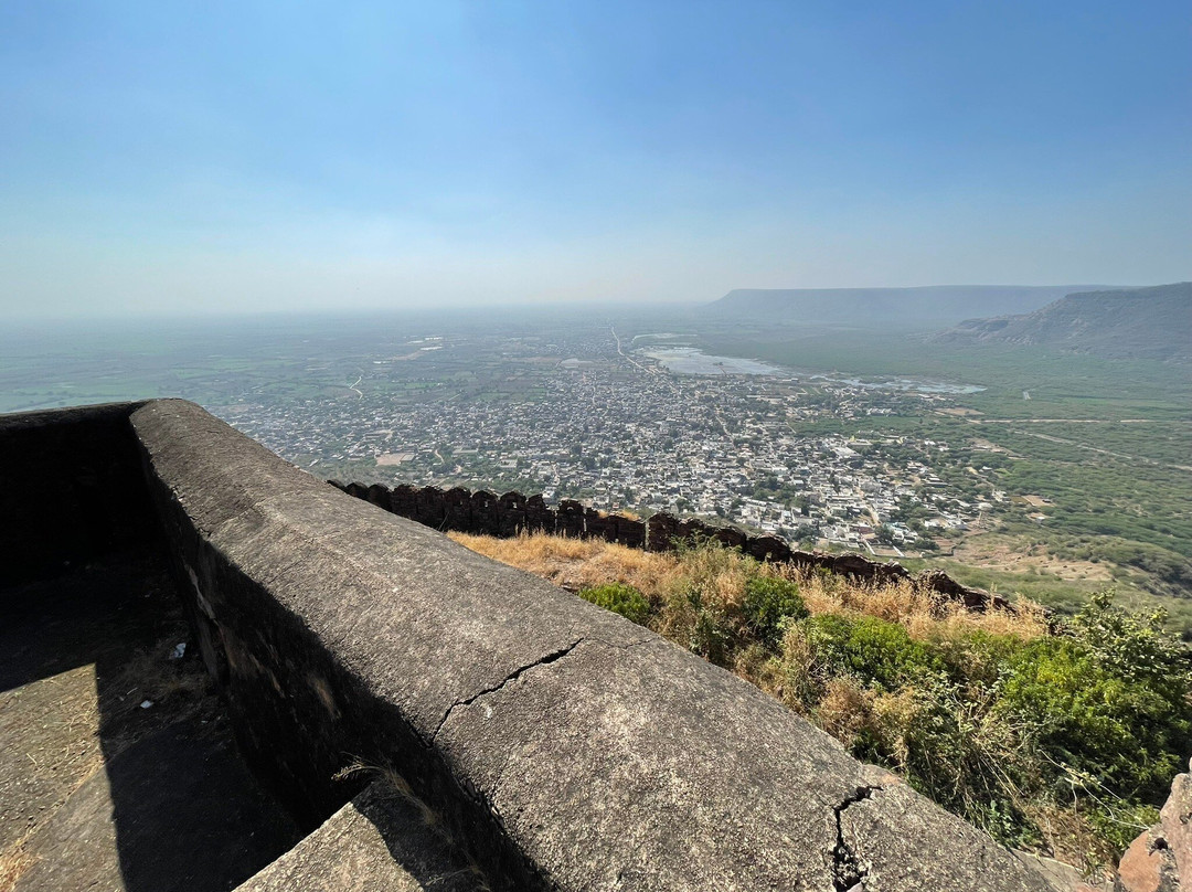 Khandar Fort景点图片