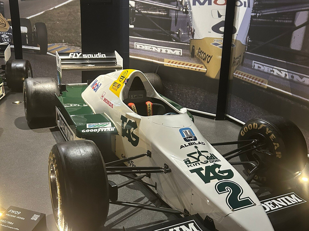 Williams F1 Conference Centre景点图片
