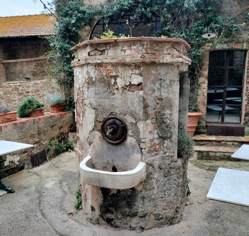 Fortezza Medievale-佩斯卡亚堡必去景点