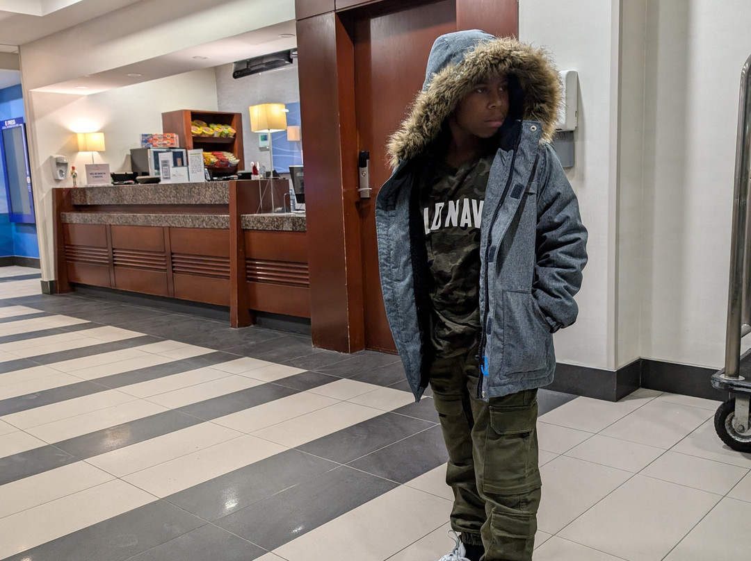 Holiday Inn Express & Suites Brampton By IHG主图