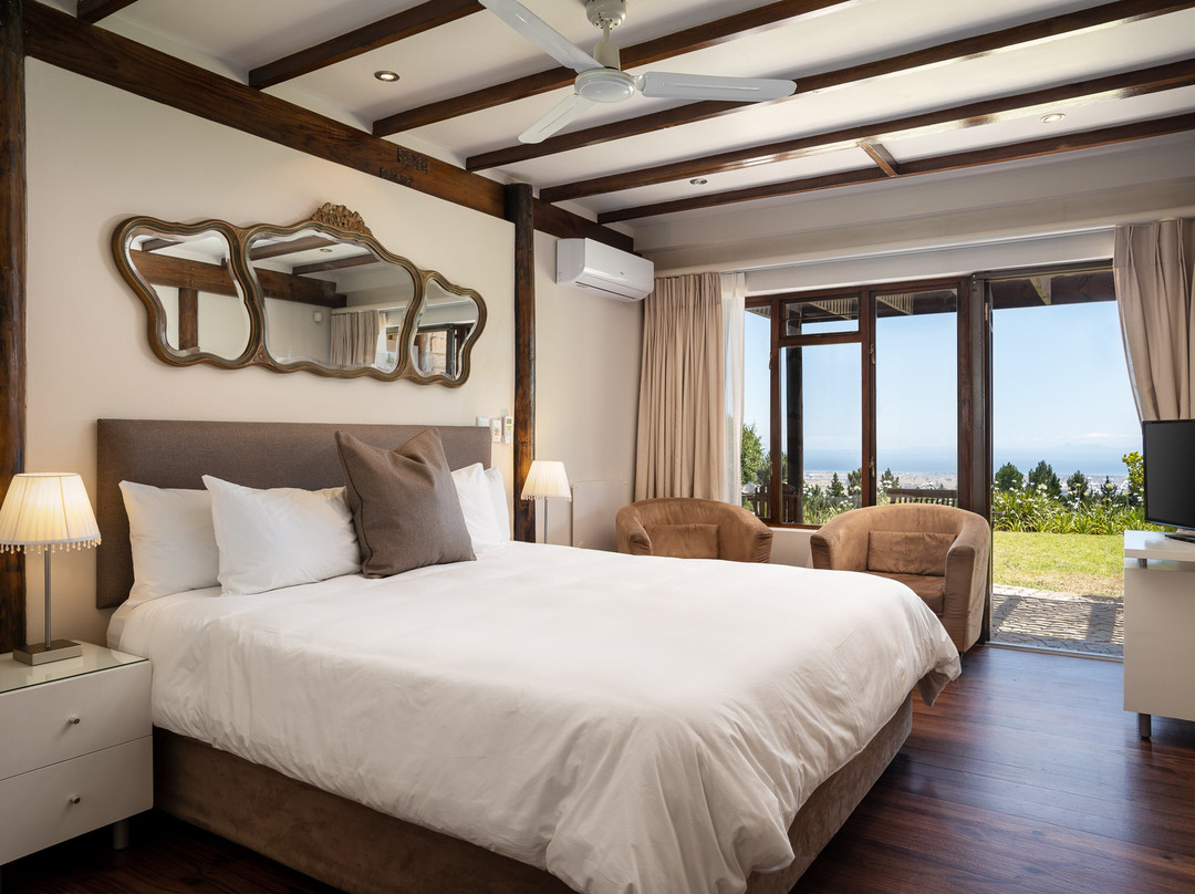 Lalapanzi Lodge主图