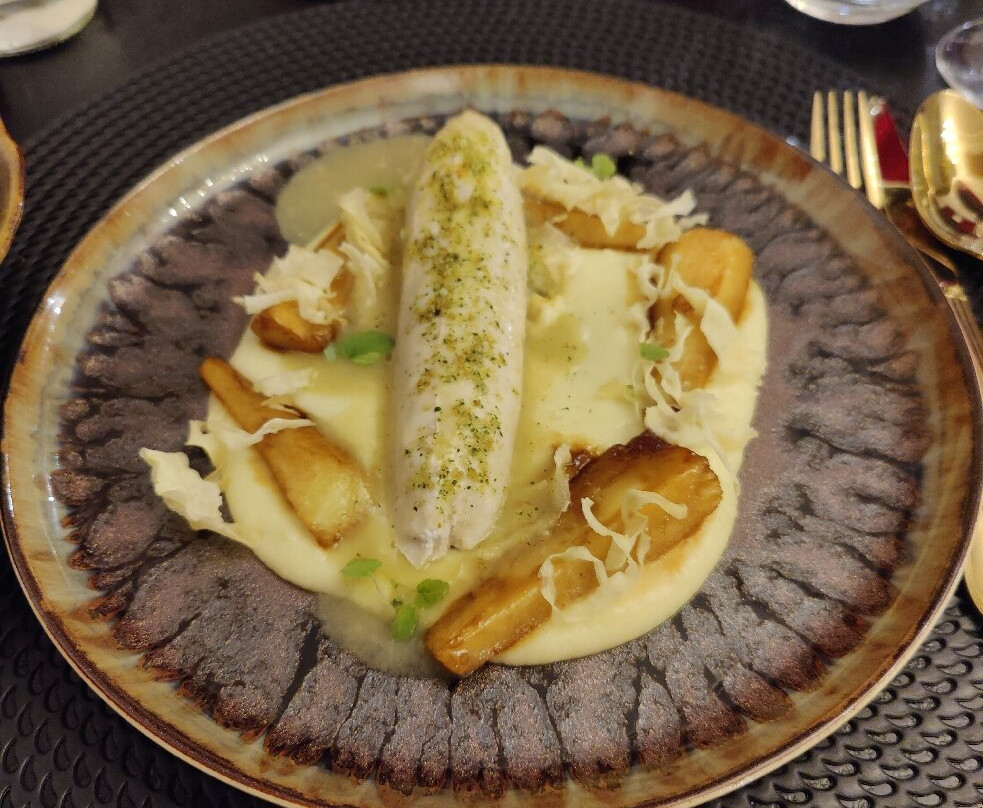 卡米亚克城堡酒店主图