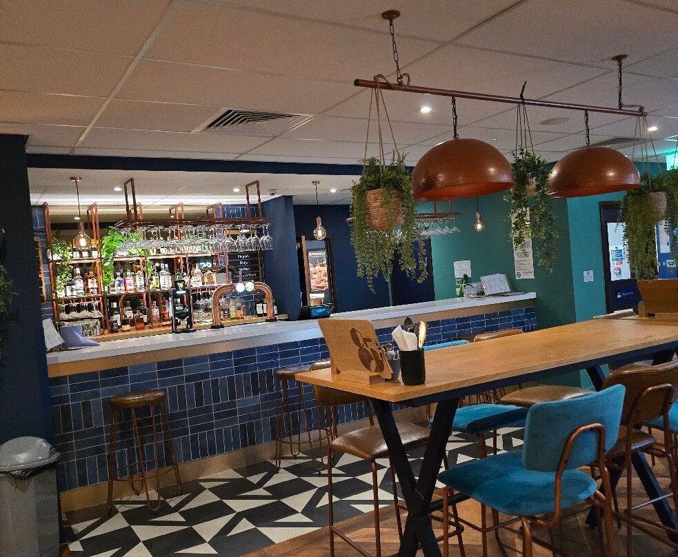 Travelodge High Wycombe Central主图