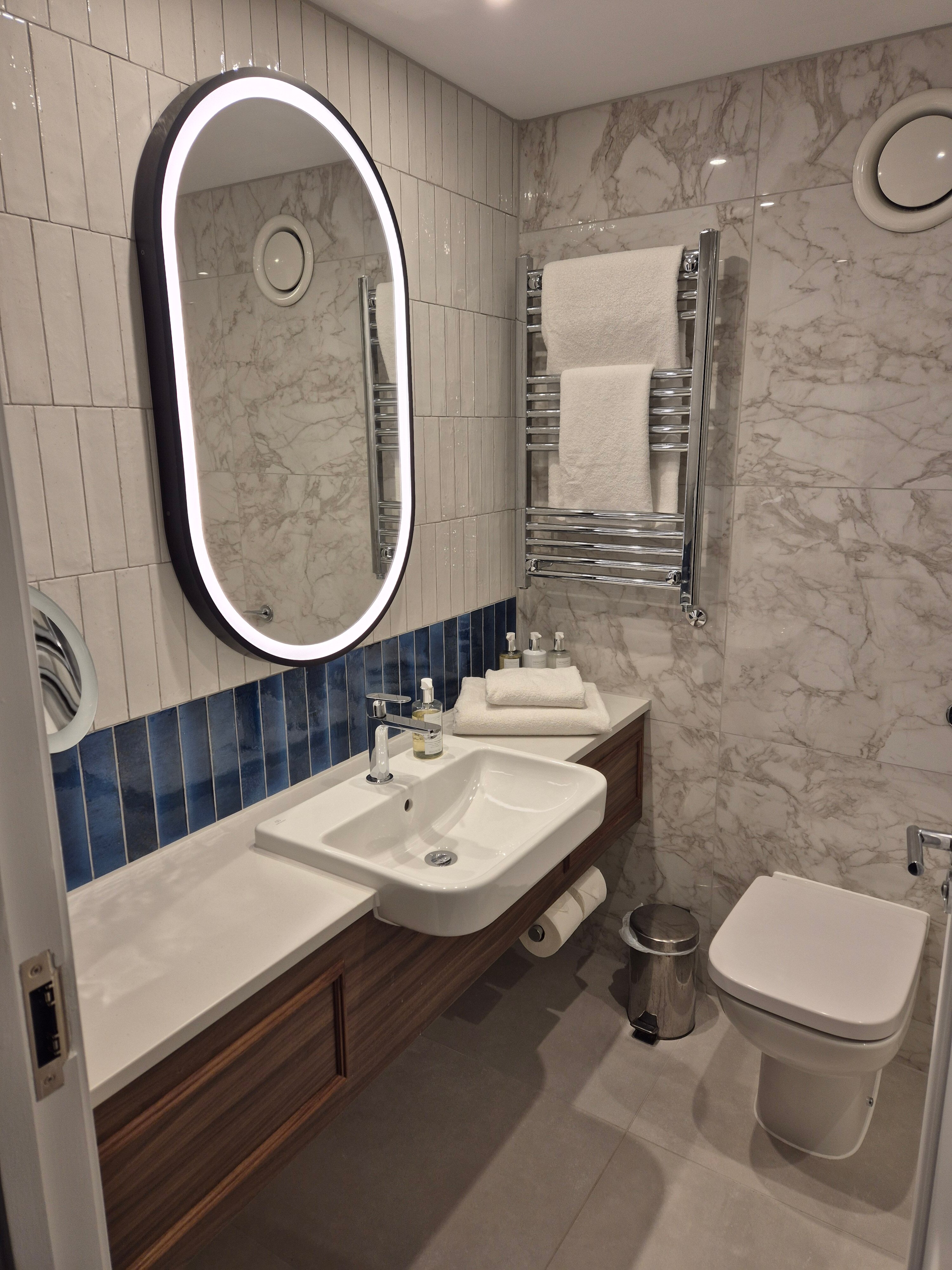 Cottons Hotel & Spa-浴室