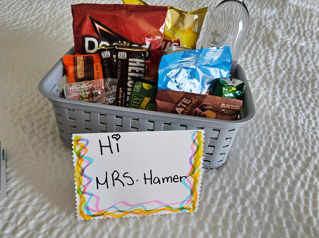 Staybridge Suites St. Petersburg Downtown by IHG主图