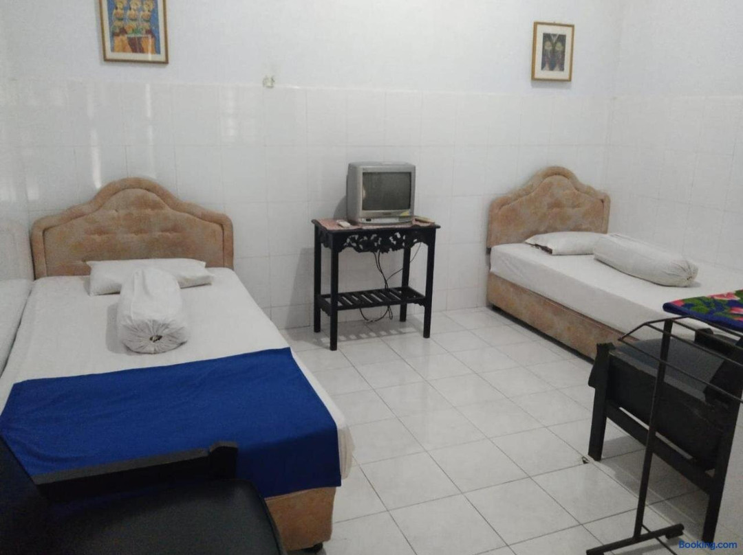 EXPRESS O 91176 Hotel Puri Gandaria