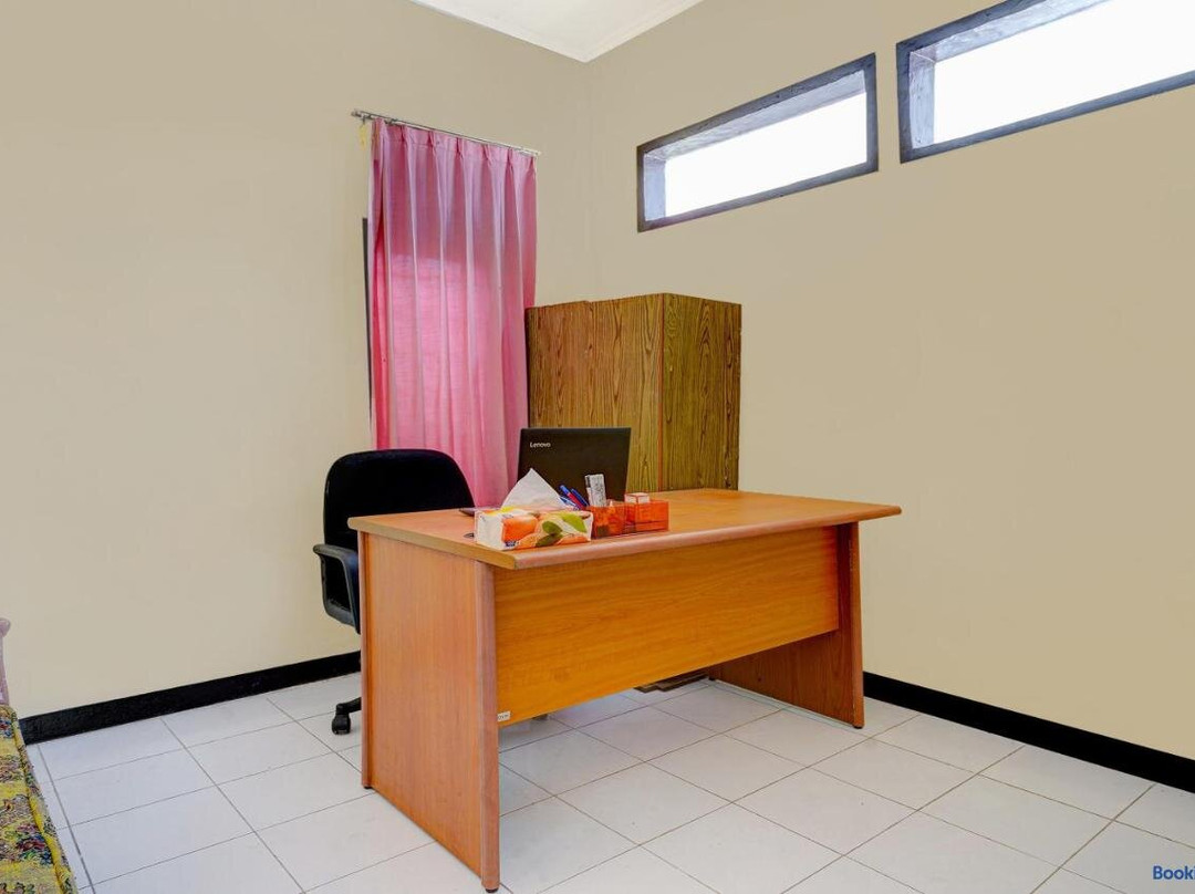 SPOT ON 91116 Pelangi Residence