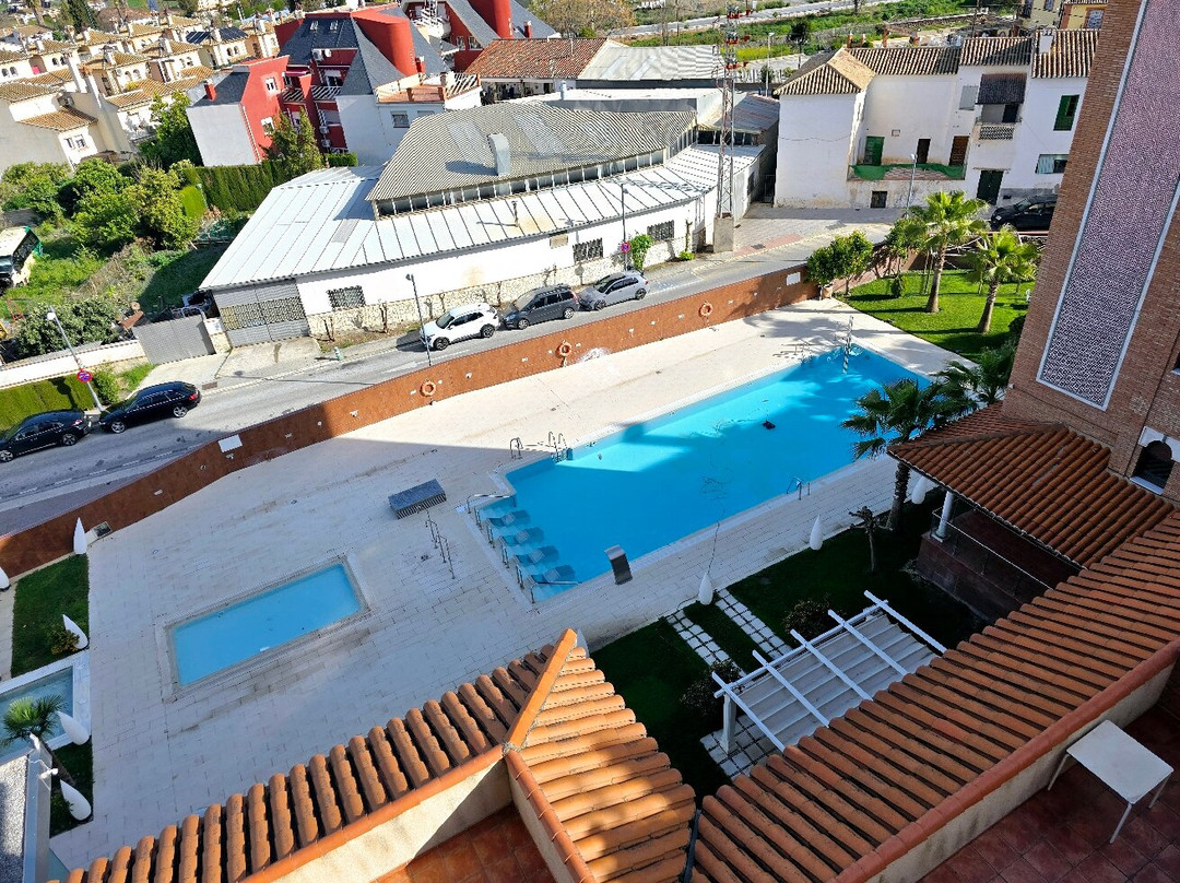 格拉纳达宫殿酒店主图