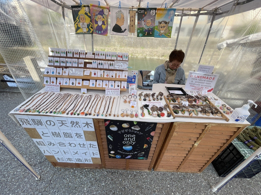 飞驒高山宫川早市-高山市必去景点