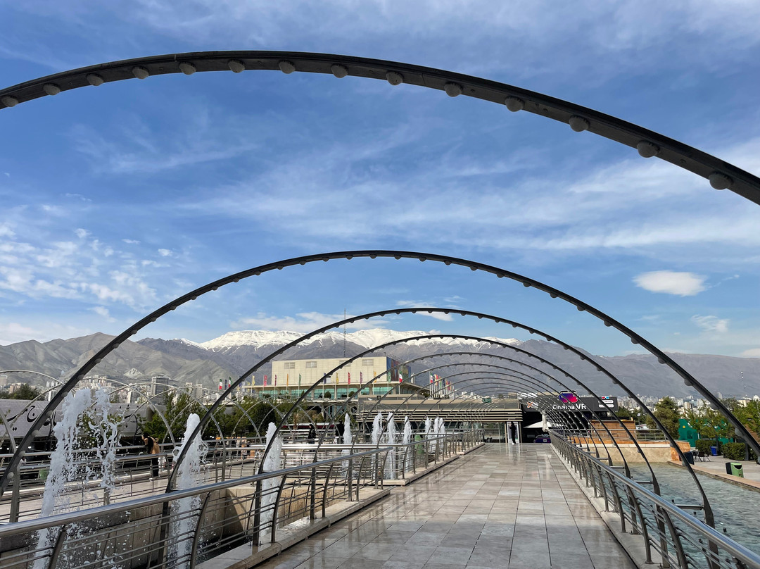 Visit Our Iran-德黑兰必去景点