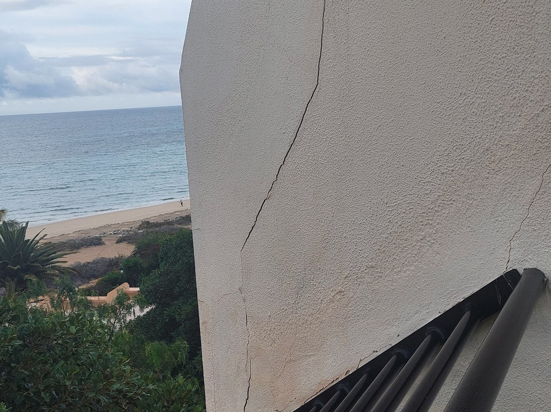 SBH Crystal Beach Hotel & Suites主图