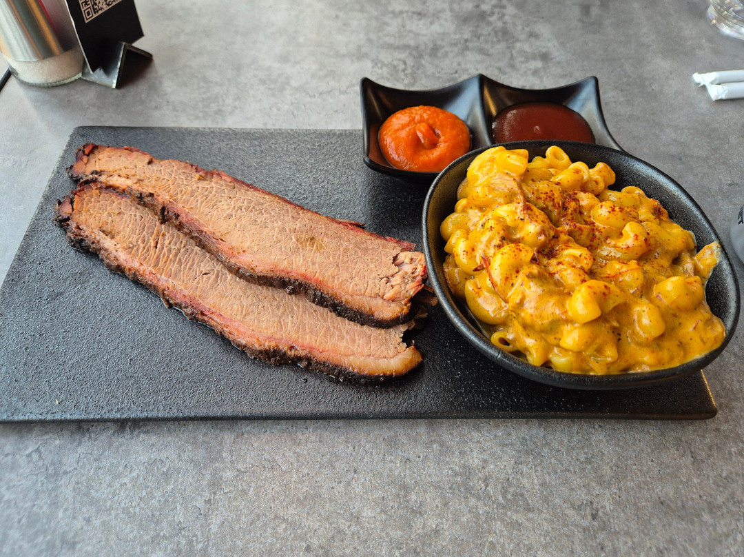 The Pit House Of Barbecue Dubai