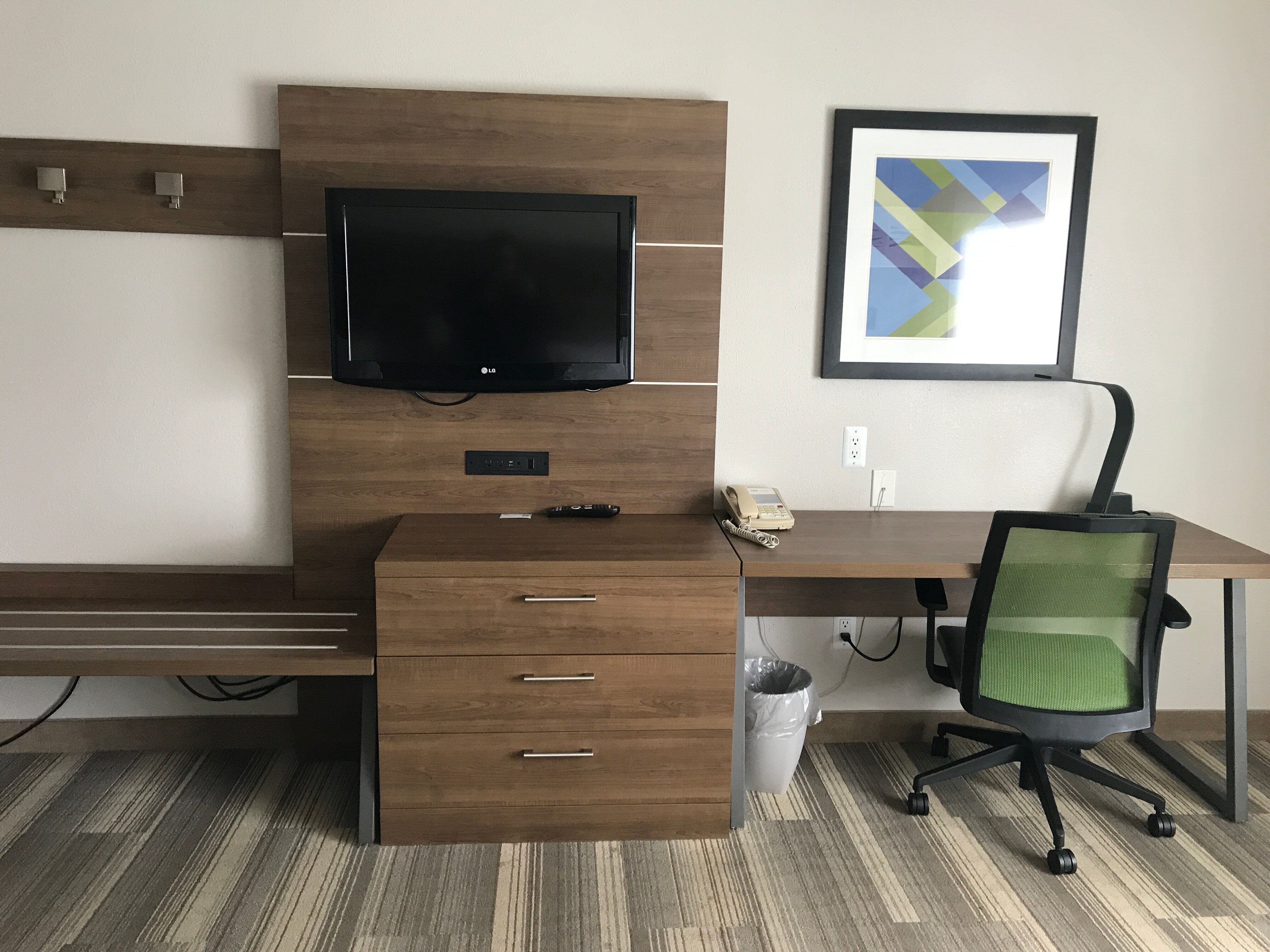 Holiday Inn Express & Suites Detroit - Farmington Hills By IHG-客卧