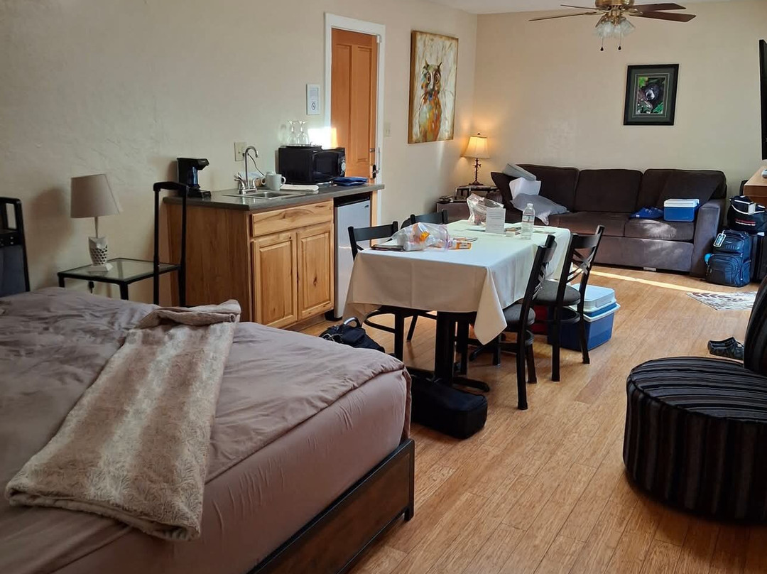 The Inn at Shasta Lake主图