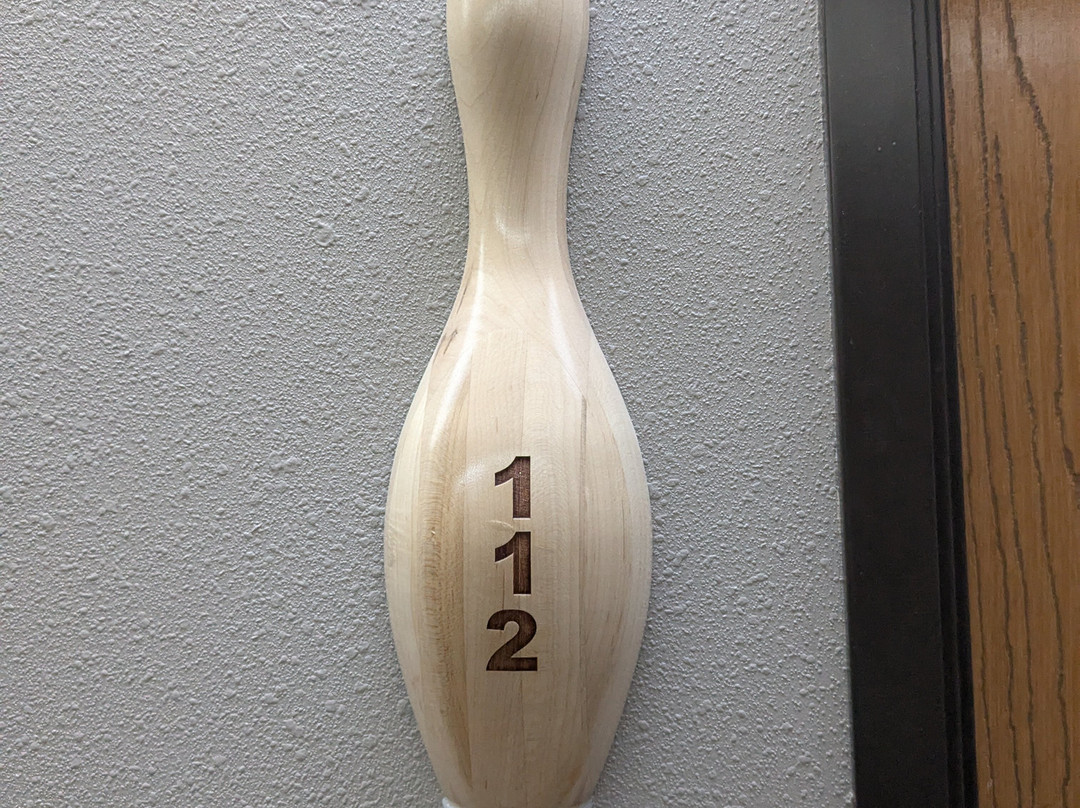 Ten Pin Inn & Suites主图