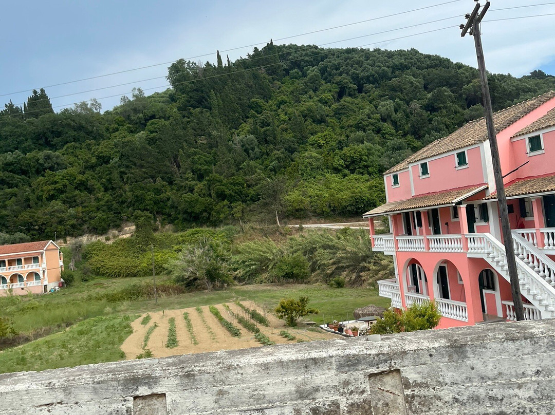 Gardenos Beach-Gardenos必去景点