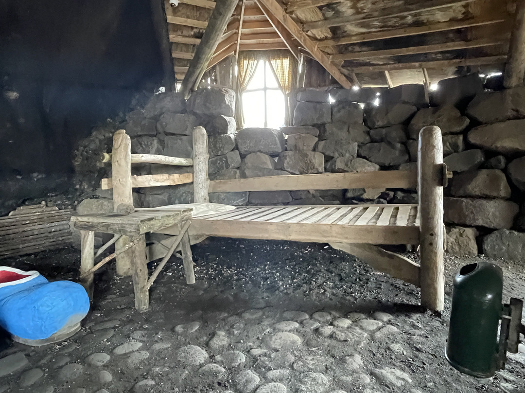 The Giantess in the Mountain-凯夫拉维克必去景点