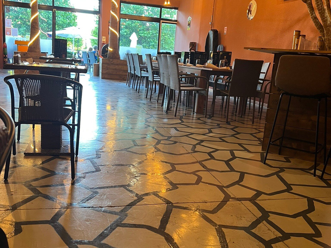 Tiki's Bar Brasserie