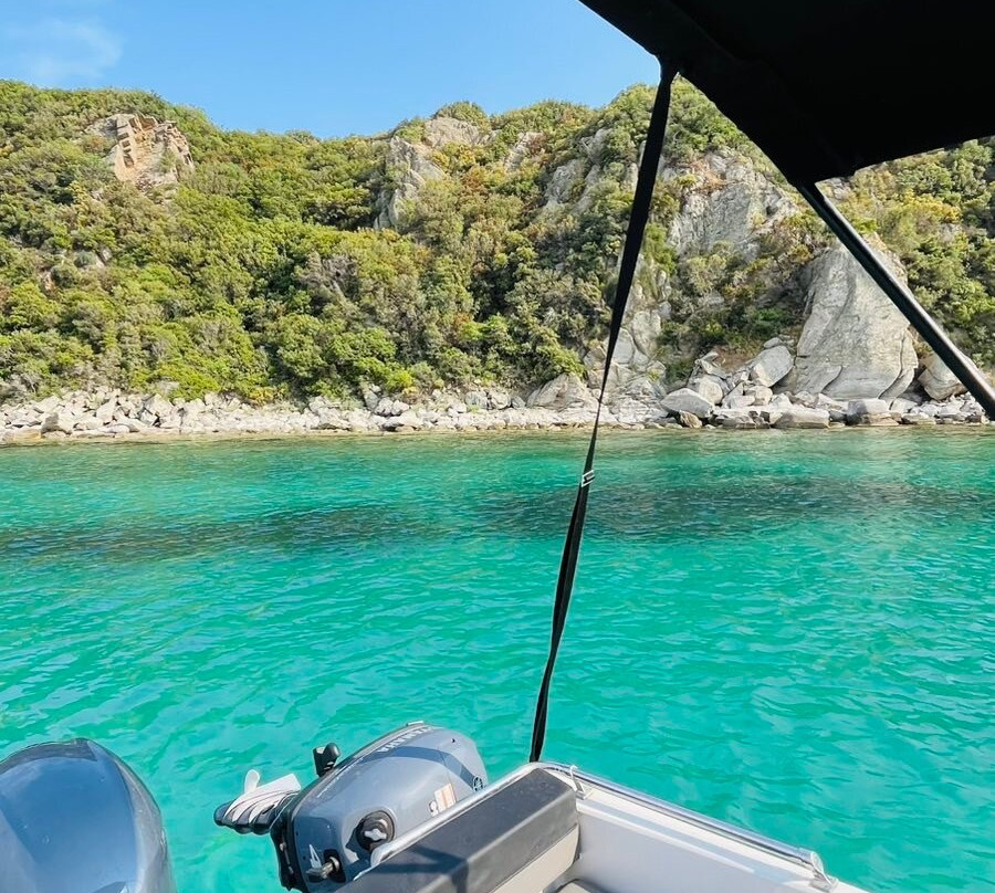 Sea Gems Boat Rental