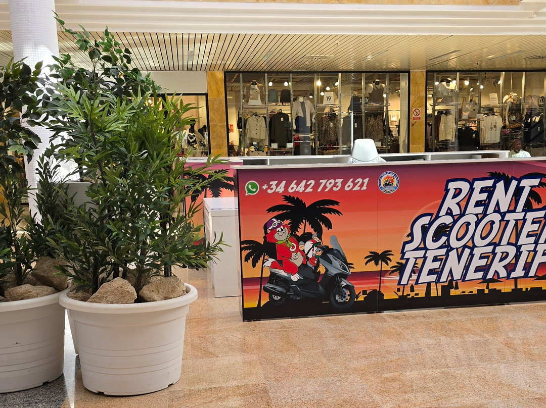 Pasarela Centro Comercial Shopping Center-洛斯克里斯蒂亚诺斯必去景点