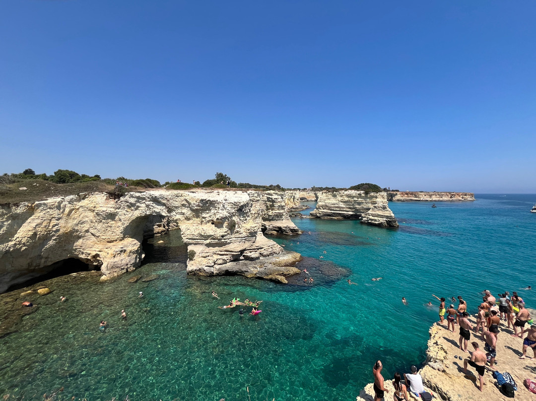 Faraglioni di Torre Sant'Andrea-Sant'Andrea必去景点