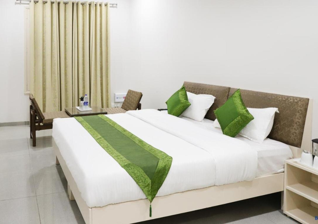 Hotel Kamron Near Airport Road Sector 78 Mohali Chandigarh