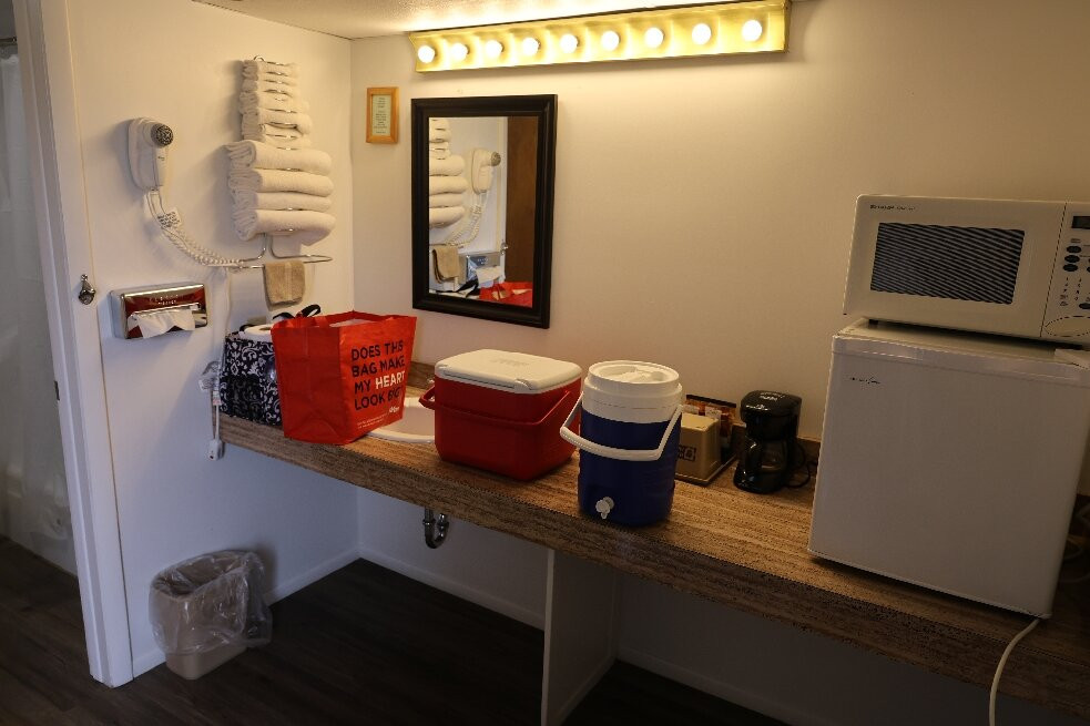 Budget Host Cloverland Motel主图