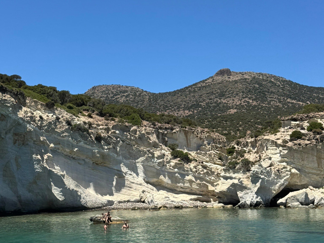 Drougas Sailing & Yachting-Adamas必去景点