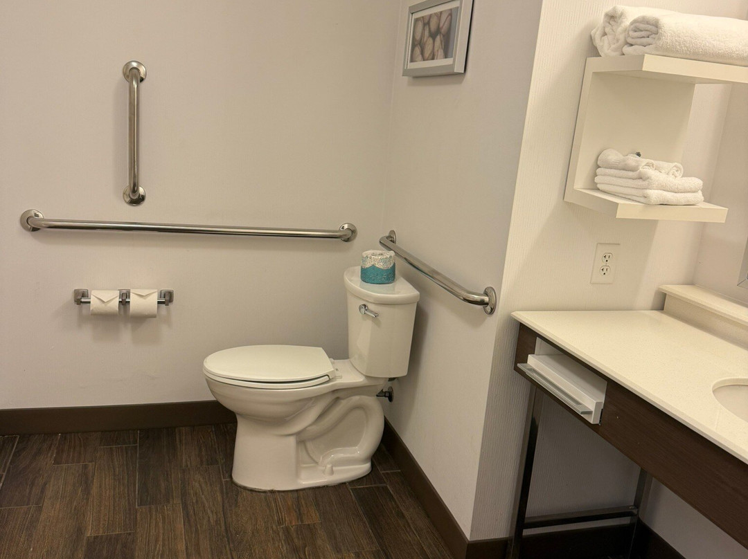 Hampton Inn Omaha Airport主图