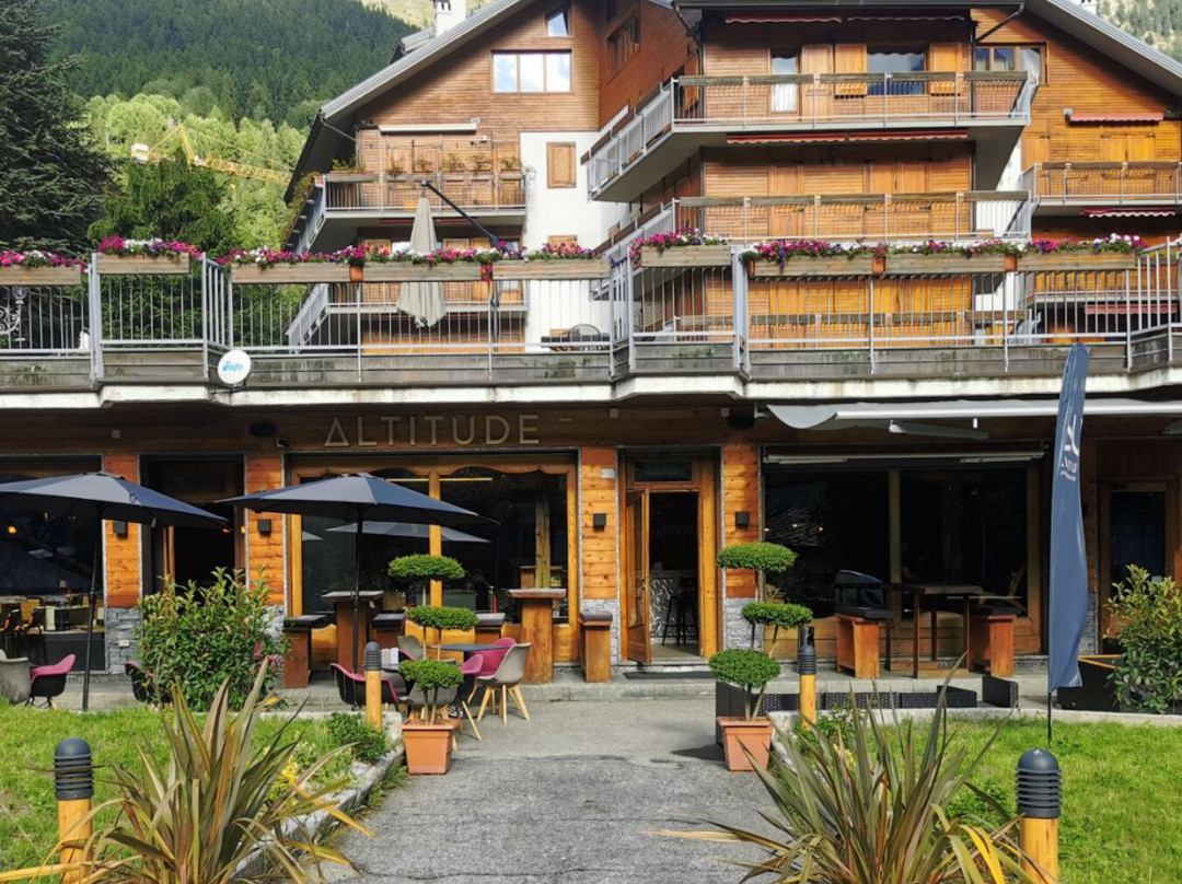 Altitude - Champagne & Gourmet Courmayeur