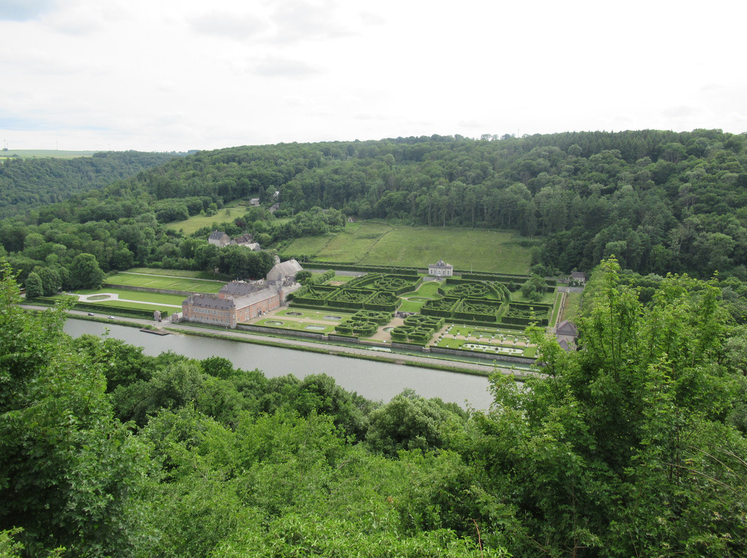 Point De Vue Sur Le Château De Freyr-迪南必去景点