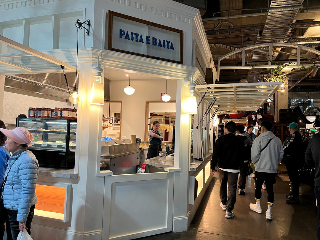 Hay Street Market At Paddy's