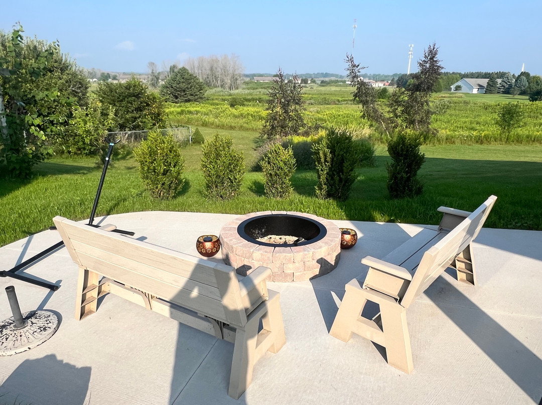 Scenic Shore Inn主图