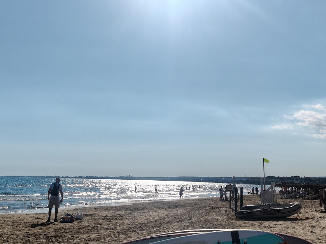 Spiaggia di Santa Maria del Focallo-Santa Maria del Focallo必去景点