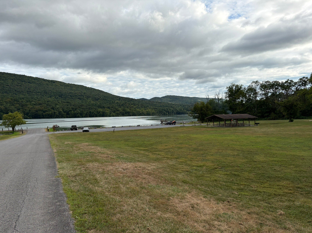 Bald Eagle State Park-Howard必去景点