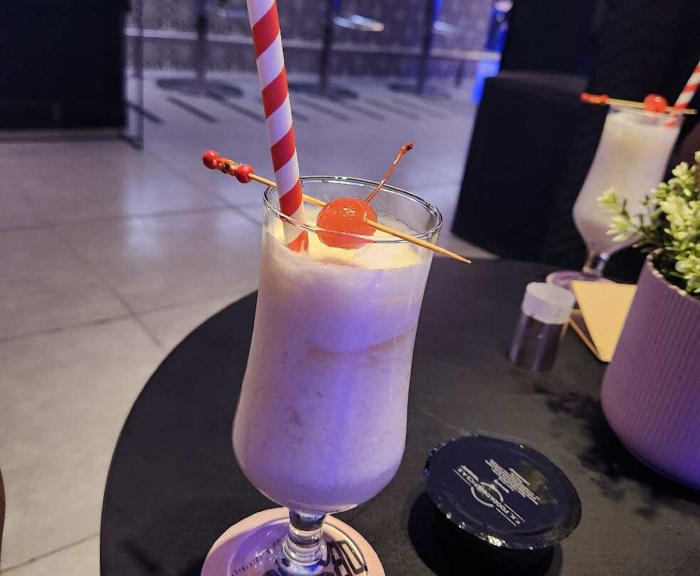 阿里昂酒店主图