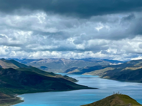 Viajes a Nepal-萨拉戈萨省必去景点