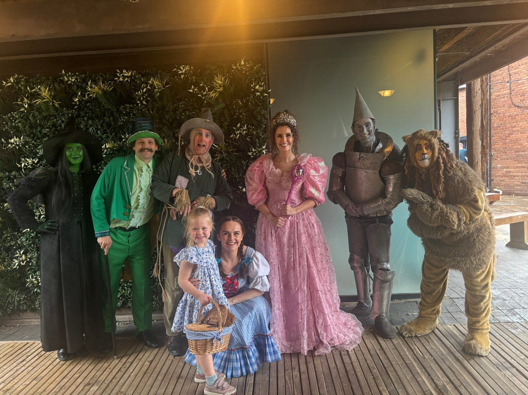 The Attic Theatre-埃文河畔斯特拉特福必去景点