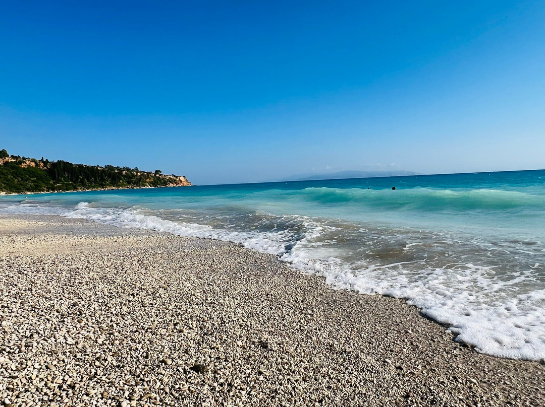 Lourdas (Lourdata) Beach-Lourdata必去景点