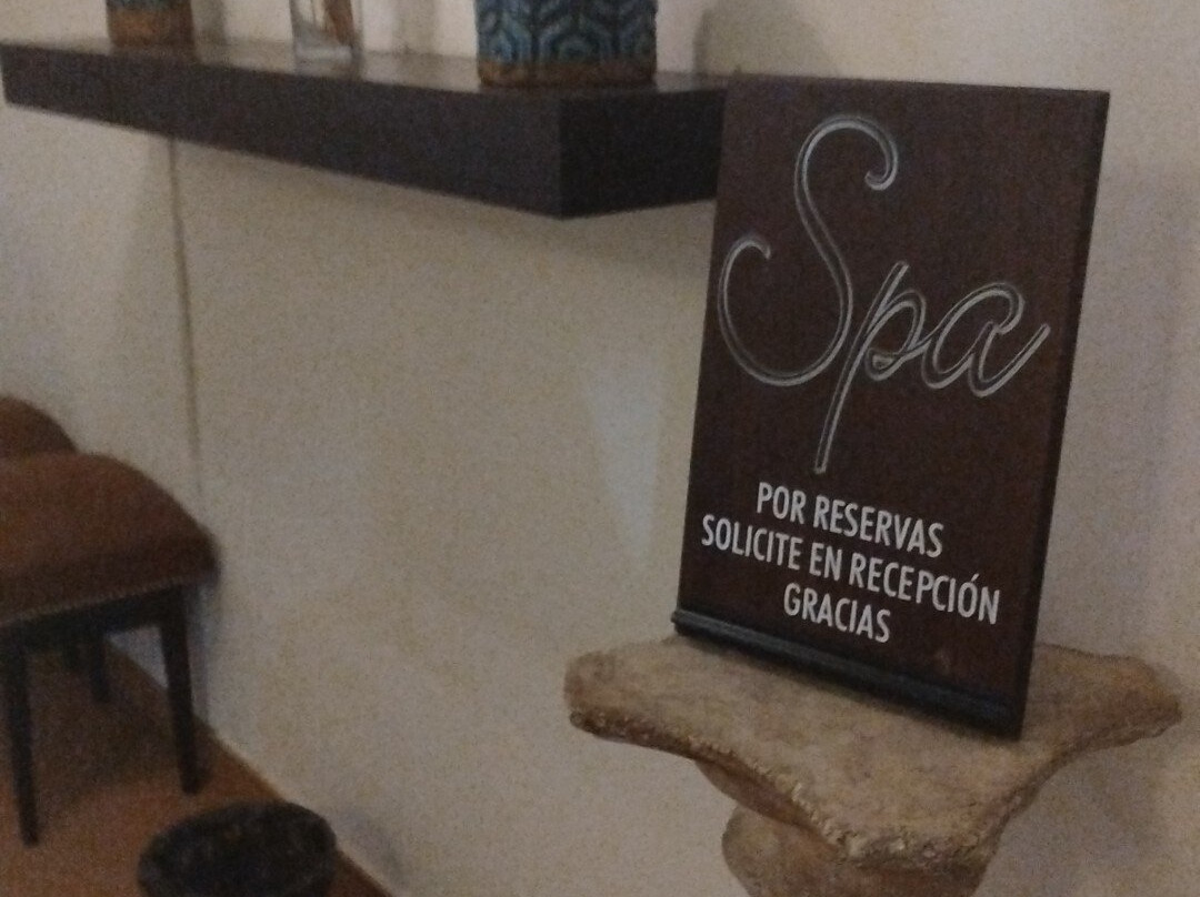 Hotel Nirvana Resort & Spa主图