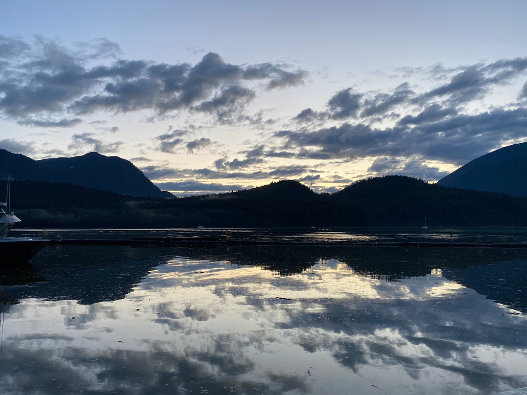 Knight Inlet Lodge主图