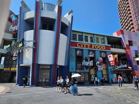 大阪环球影城步行街-大阪市必去景点