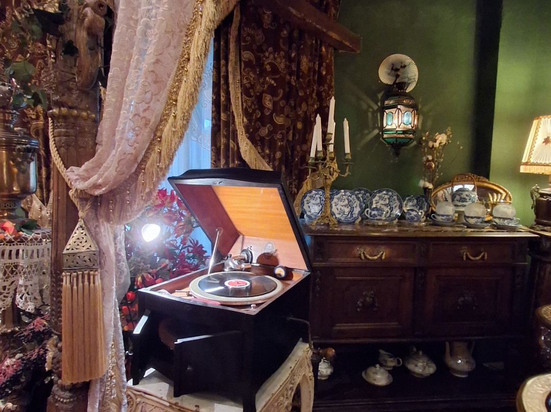 Muzeul Micul Paris (The Little Paris Museum)-布加勒斯特必去景点