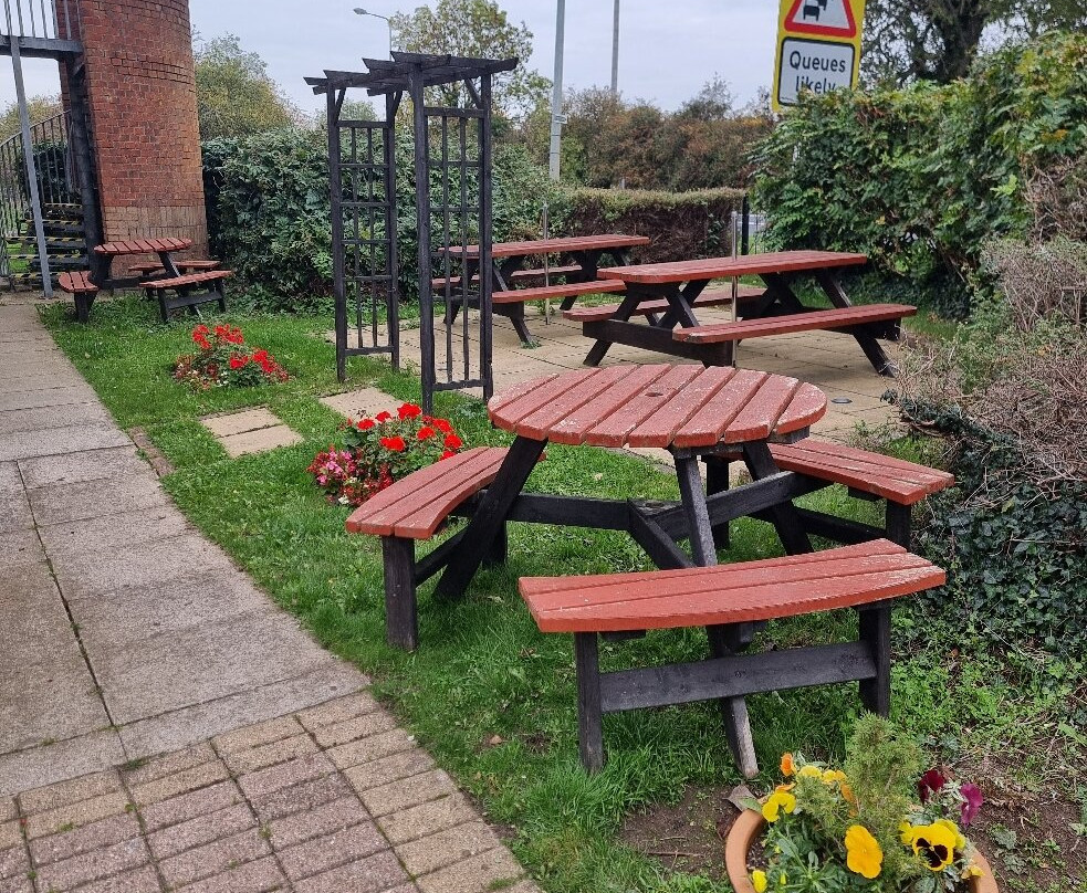 Redwings Lodge Dunstable主图