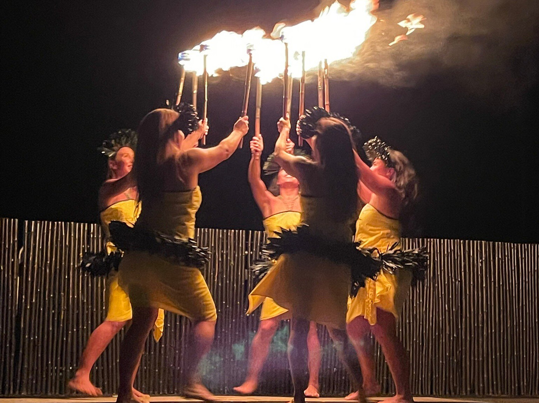 Ahi Lele Luau Fire Show-基拉韦厄必去景点