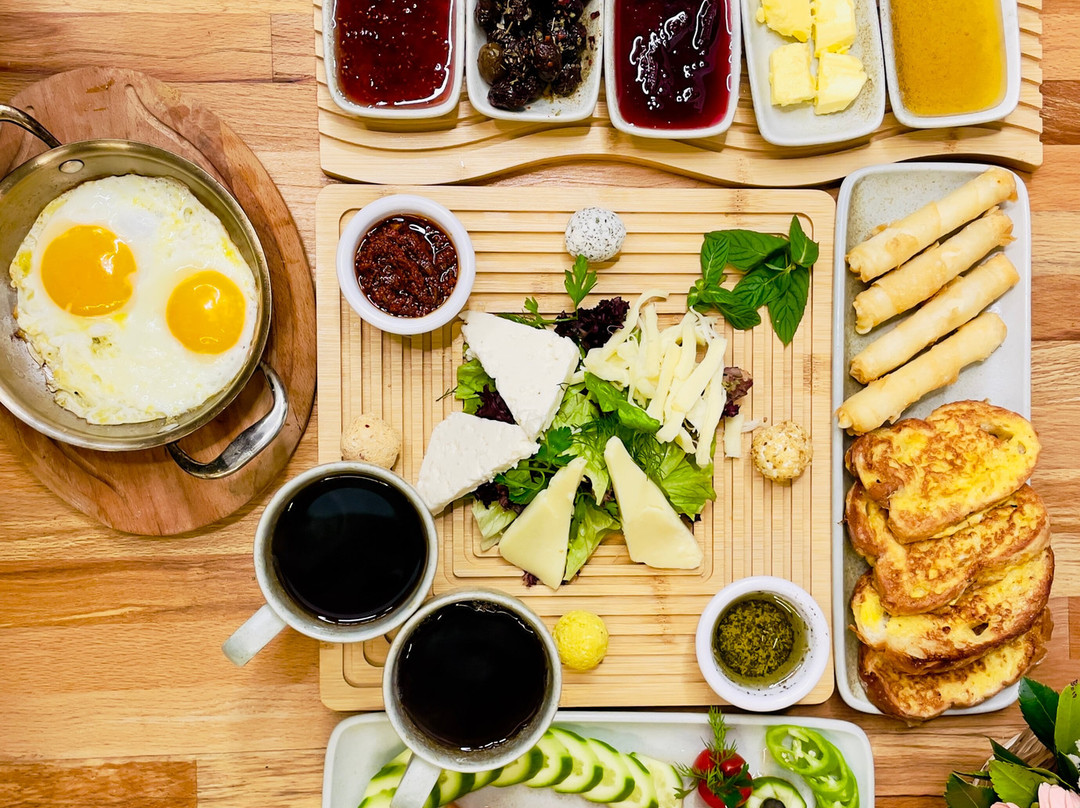 Fabesco Restaurant & Cafe