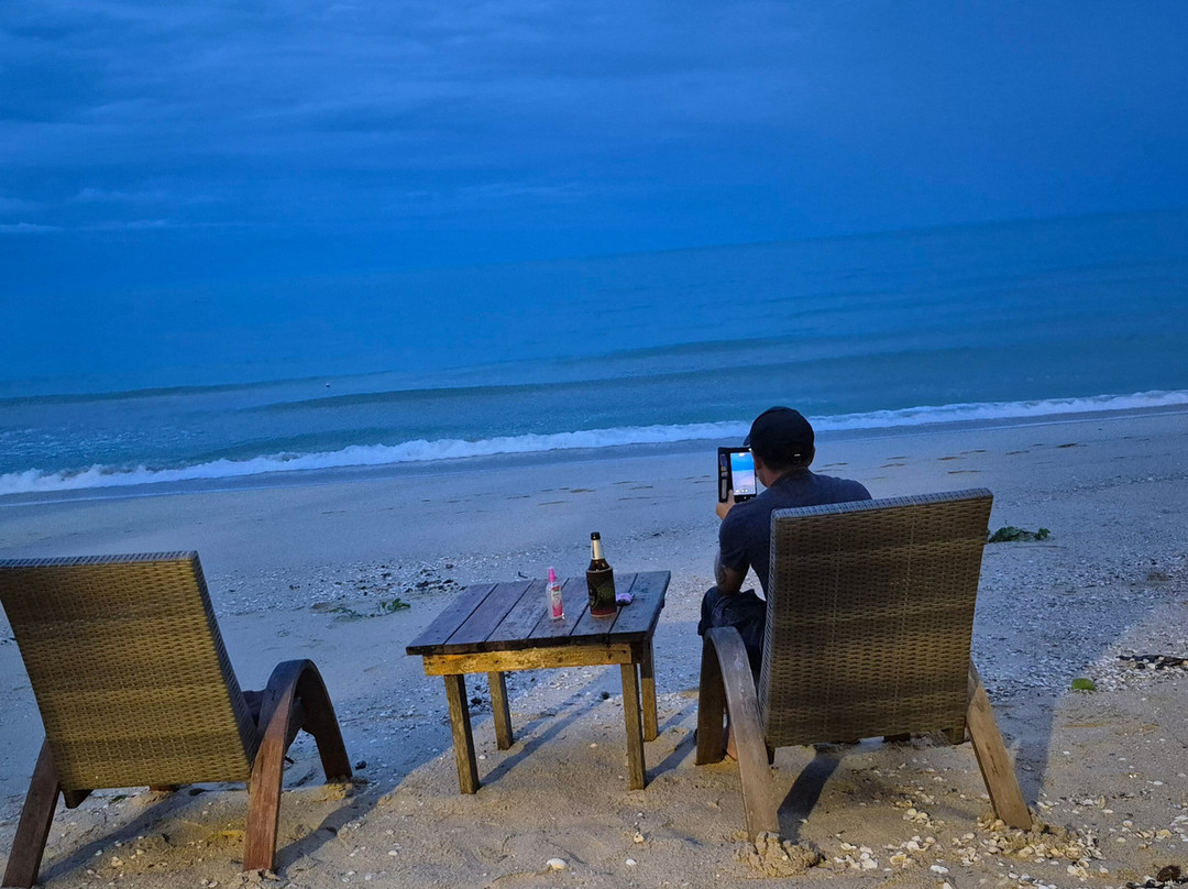 Johnny Bar-卡农必去景点