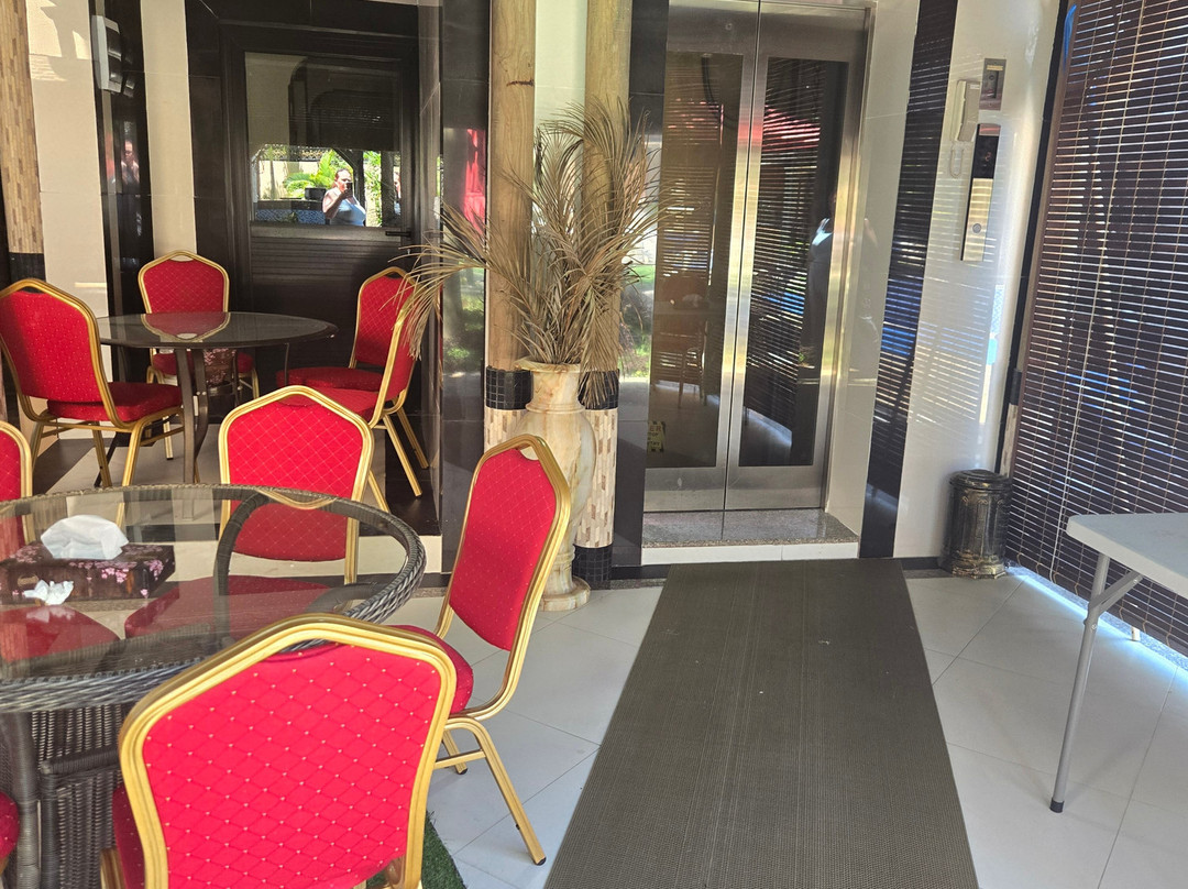 Blue Rawal Tourist Residence