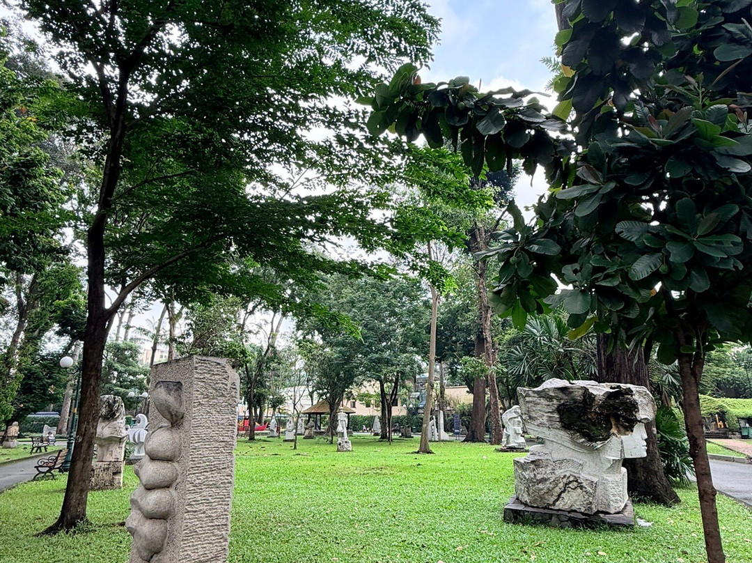 骚坛公园-胡志明市必去景点