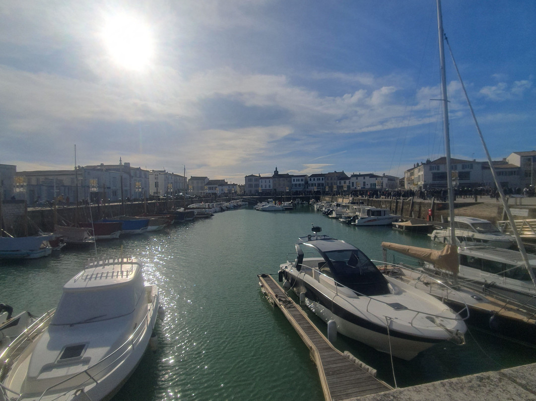 Marché de La Flotte-La Flotte必去景点